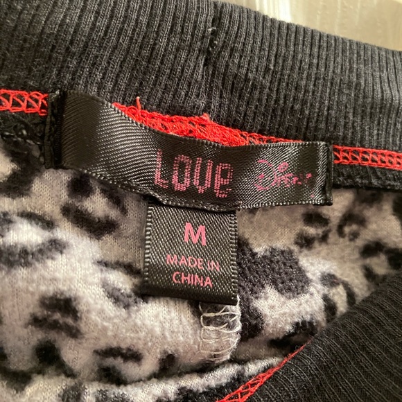 Disney Mickey Mouse Black and Grey Pajama Set - Picture 7 of 9